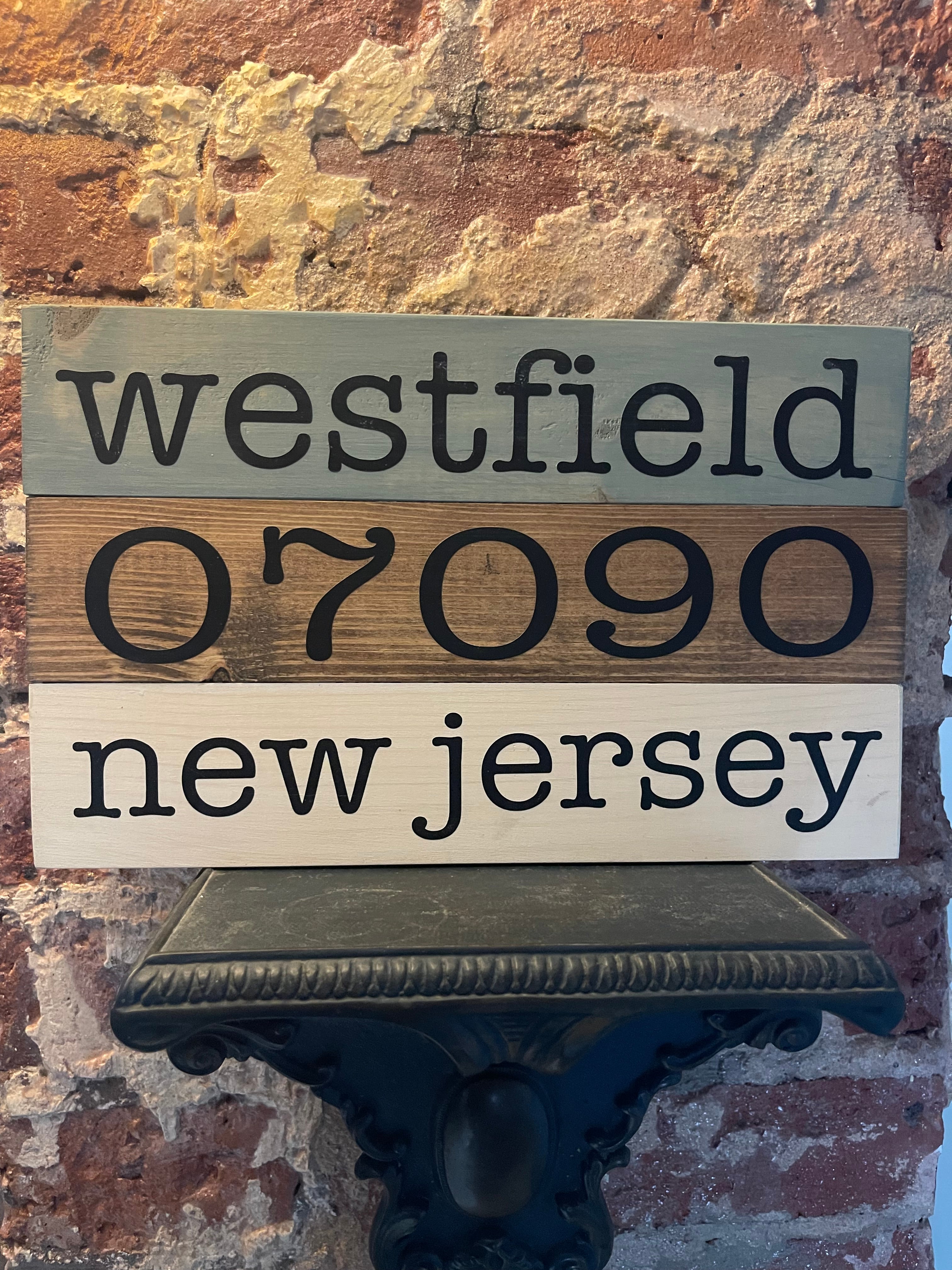 Customizable Pine Plank Sign – Hometown, State, ZIP Code Decor- One Footer