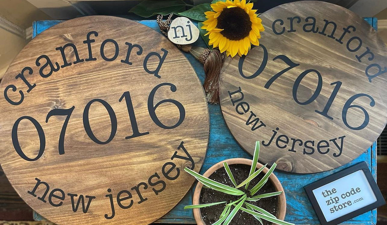 Customizable Round Pine Sign – Hometown, State, ZIP Code Decor- Round About